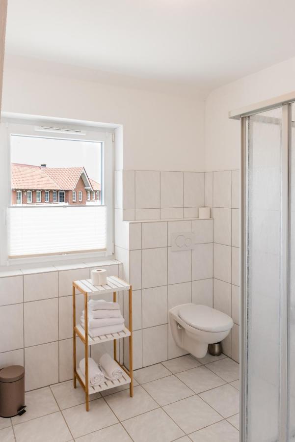 Straendhus Bed&Breakfast Hasselberg  Bagian luar foto