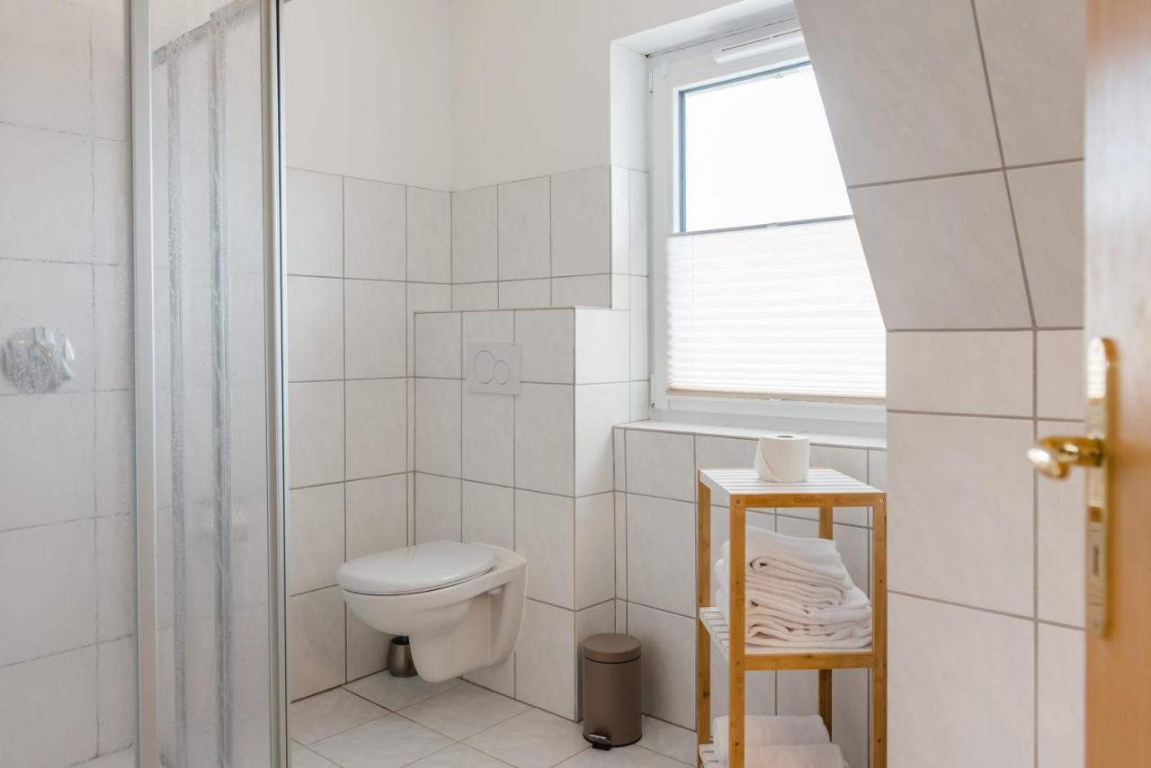 Straendhus Bed&Breakfast Hasselberg  Bagian luar foto